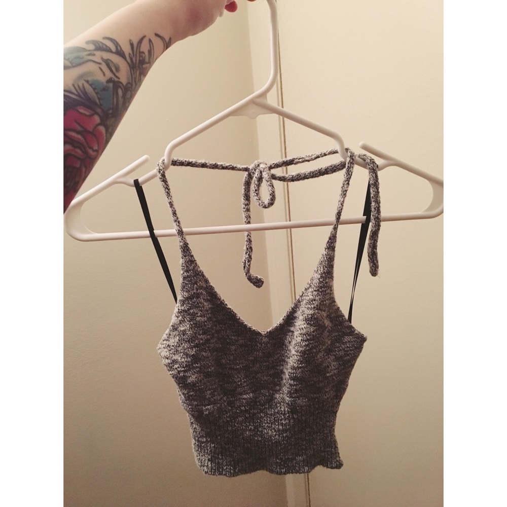 Forever 21 Grey Halter Crop Top
