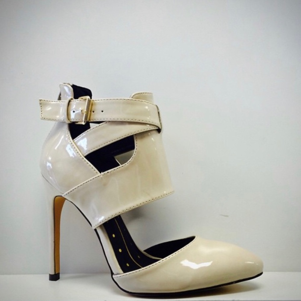 ❌SOLD❌In The City Heels