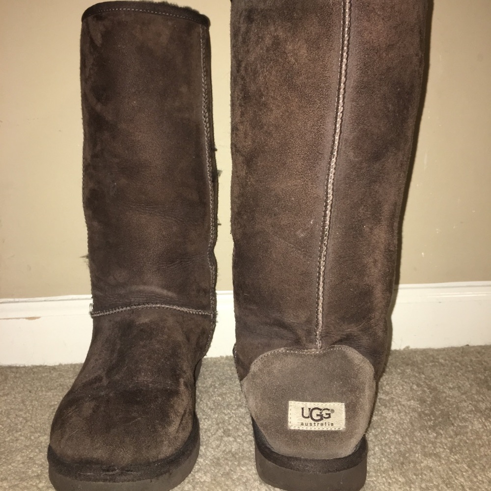 Ugg tall boots dark brown