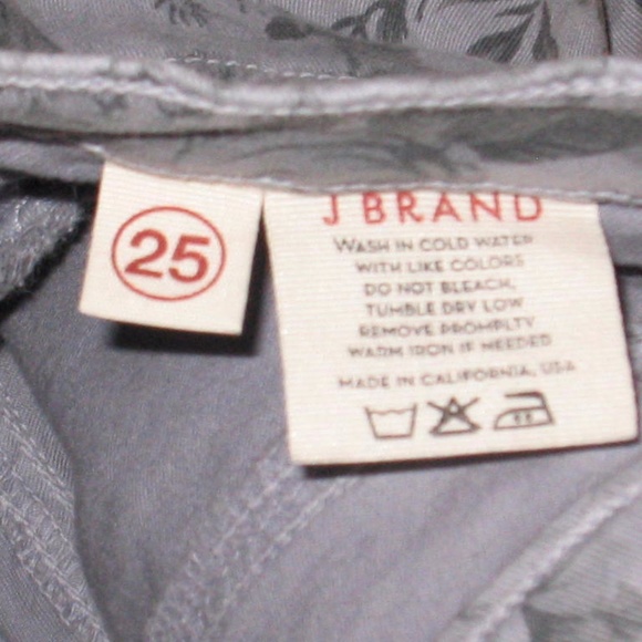 ⏳GONE JUNE 30⏳ J Brand Capri Skinny Jeans - Picture 6 of 8