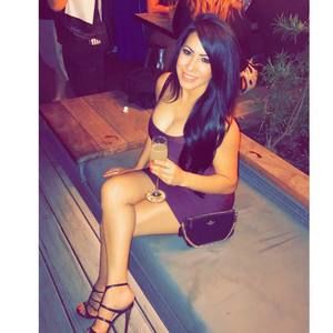 Meet your Posher, Erika