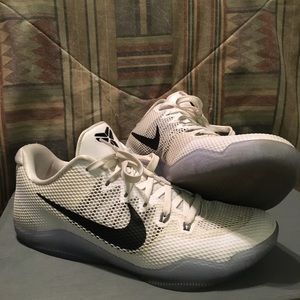Nike Kobe 11 White Cool Grey Black Shoes