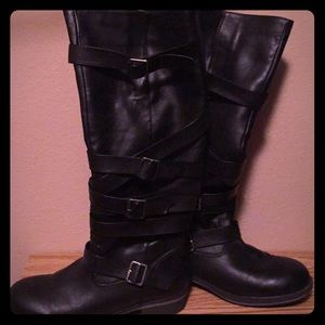 Sexy Black Zip up boots