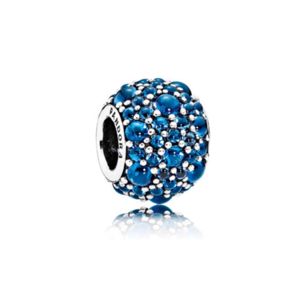 Pandora Shimmering Droplets Charm