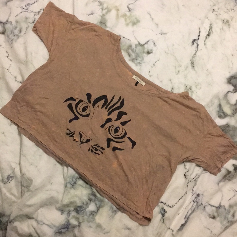 Oversized crop top