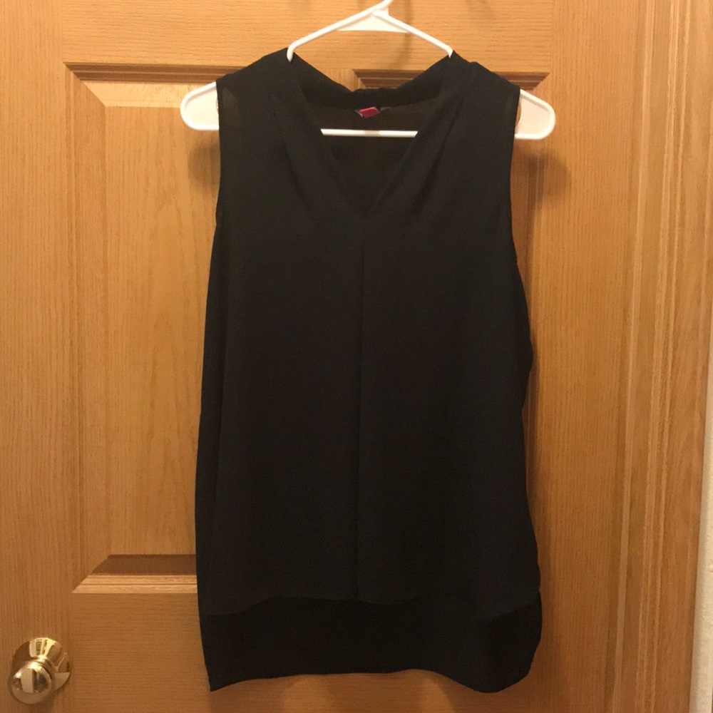 Vince Camuto Sleeveless high low Blouse