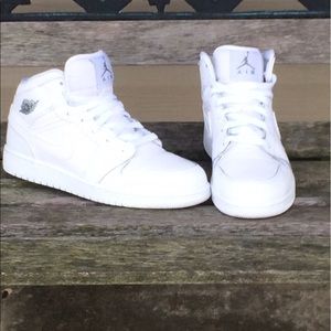 Meet your Posher, Blake