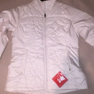 NEVER WORN BRAND NEW WITH TAGS NORTH FACE