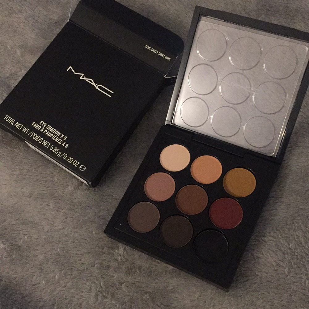 BNIB MAC SEMI-SWEET TIMES NINE EYESHADOW