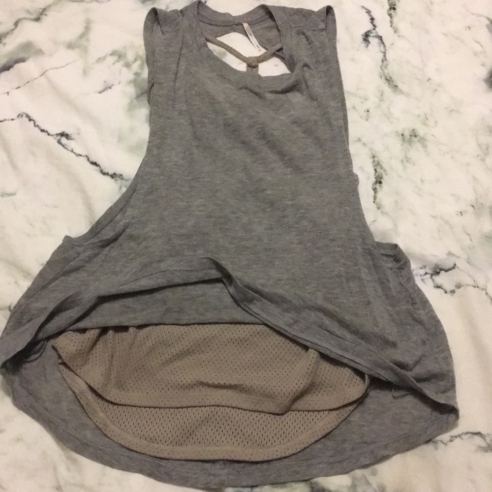 Tank top - Picture 2 of 3