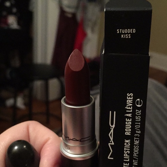 Nwt Mac Lipstick In Studded Kiss Nwt