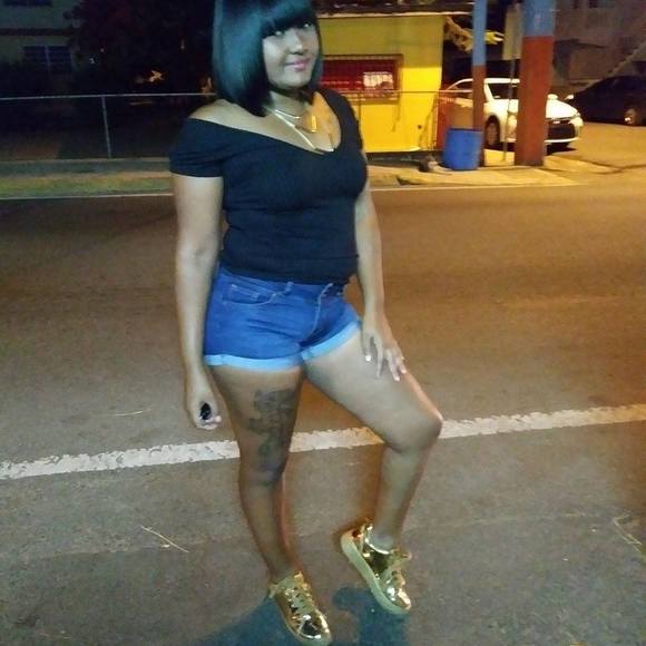 Meet your Posher, Sylenaj - Picture 1 of 1