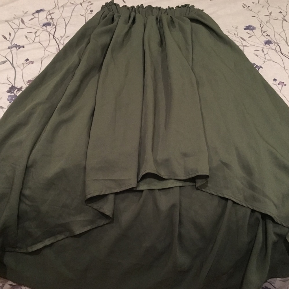 Forest green nylon hi-lo skirt