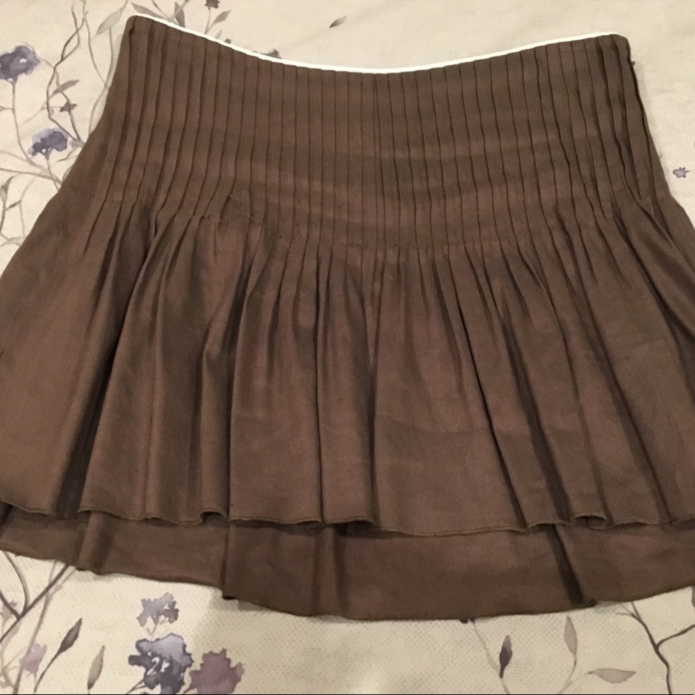 Brown linen pleated skirt