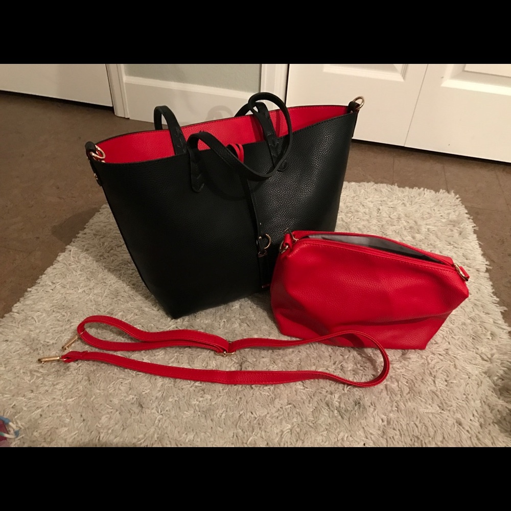 Reversible Tote with a clutch/crossbody