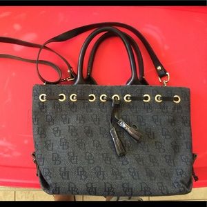 Dooney & Bourke Purse