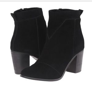 Toms Lunata Suede boots