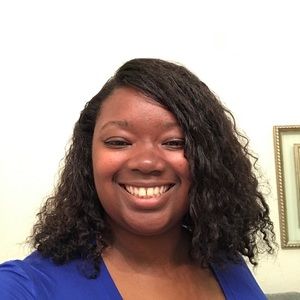 Meet your Posher, Alisha