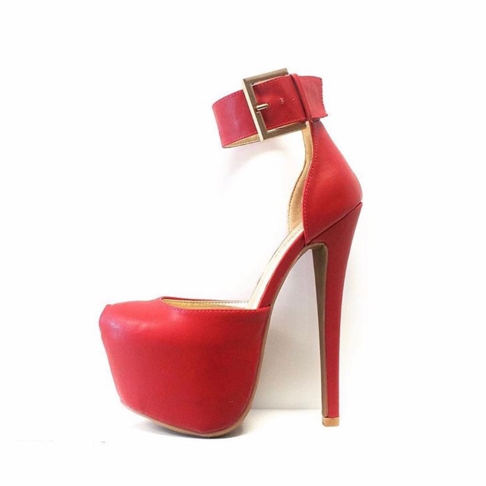 ❌SOLD❌Right This Way Heels