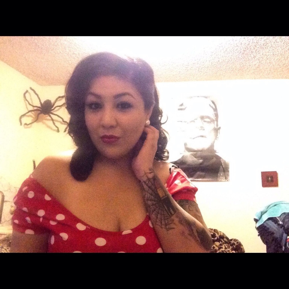 Meet your Posher, Rocio