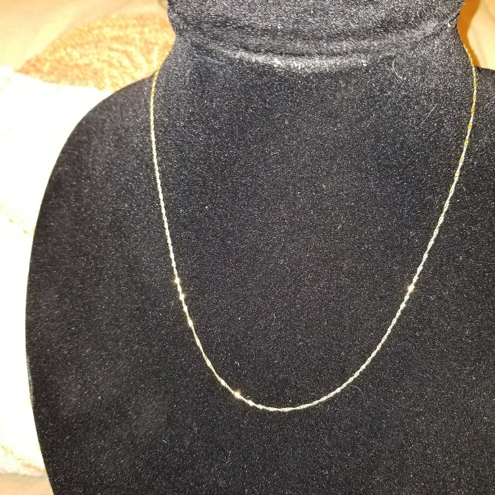 14kt yellow gold twist chain 18"NWOT