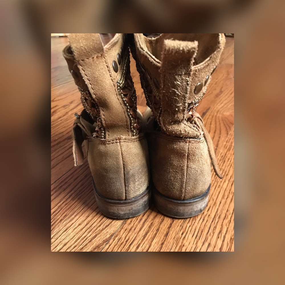 Naughty Monkey Boots - Picture 3 of 4