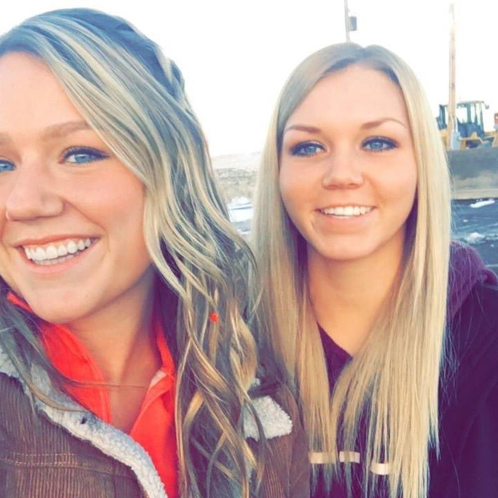 Meet your Posher, Kinzi