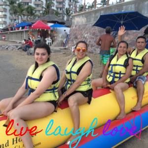 Meet your Posher, Lilia