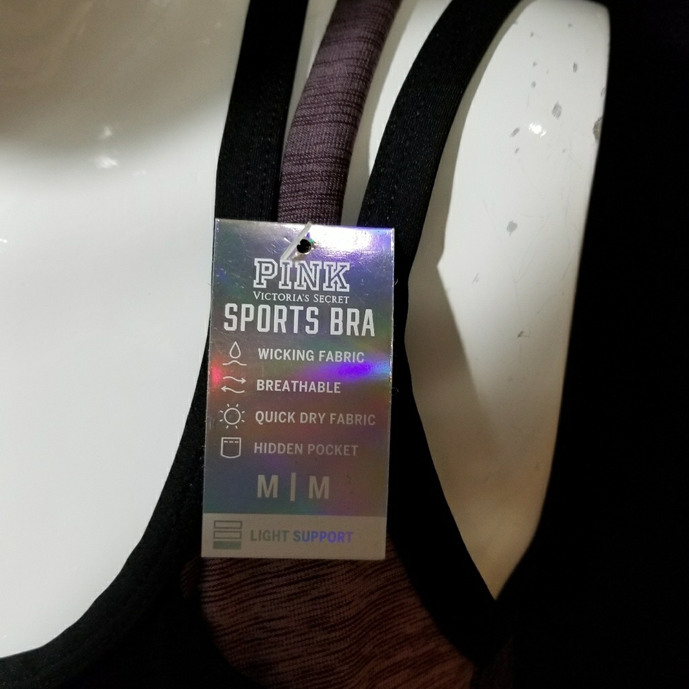 *WITH POCKETS!* NWT PINK VS SPORTS BRA - Picture 3 of 5