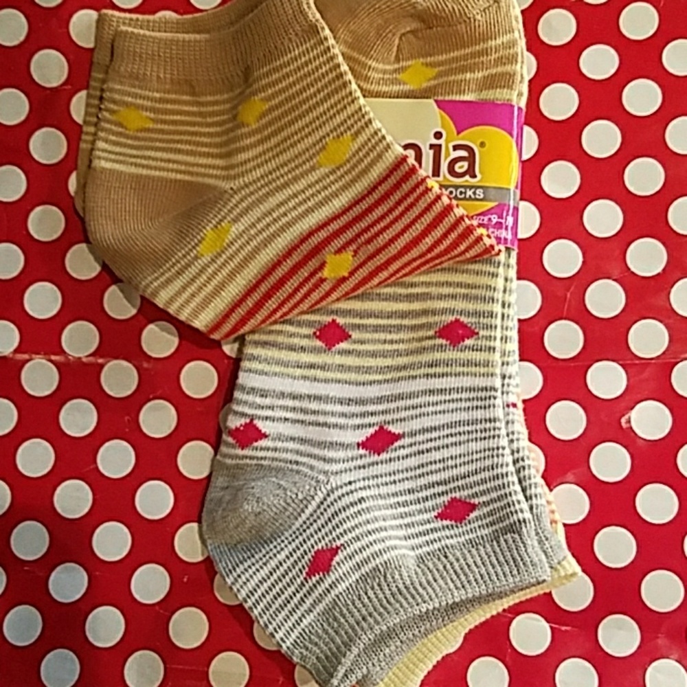 Socks - Picture 3 of 4