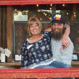 Meet your Posher, Joni