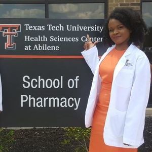 Meet your Posher, Bria