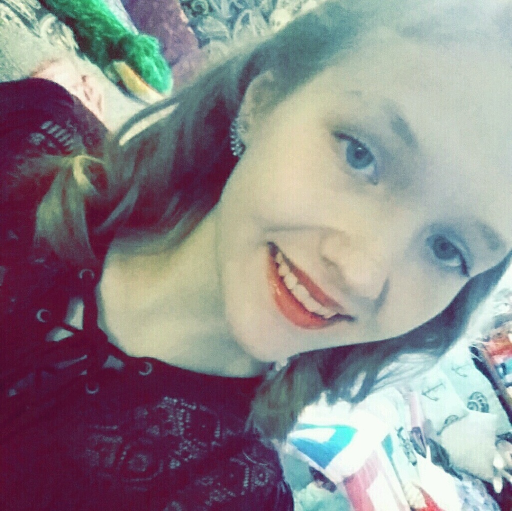 Meet your Posher, Lily