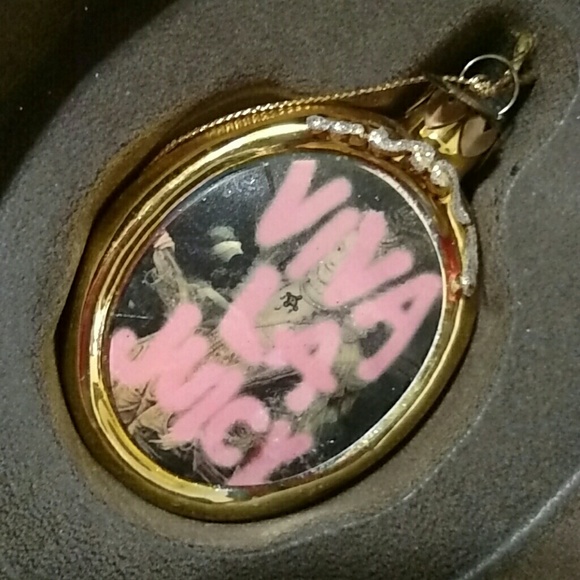 Juicy Couture Christmas Ornaments - Picture 4 of 6