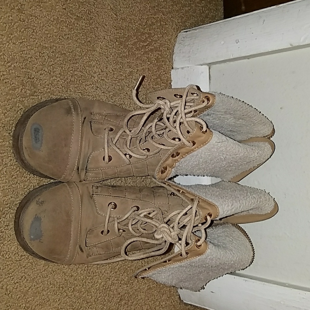 Sold Winter boots - Picture 3 of 4