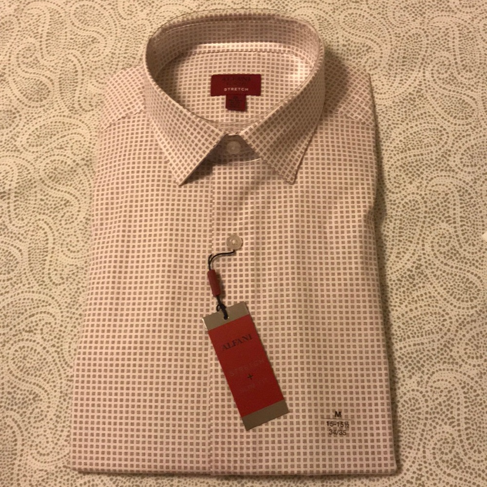 Cranberry/White Alfani