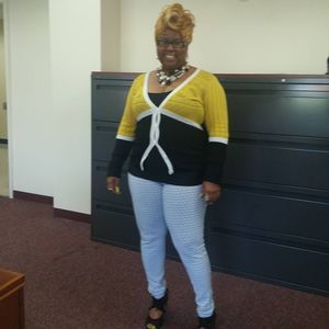 Meet your Posher, Andrea