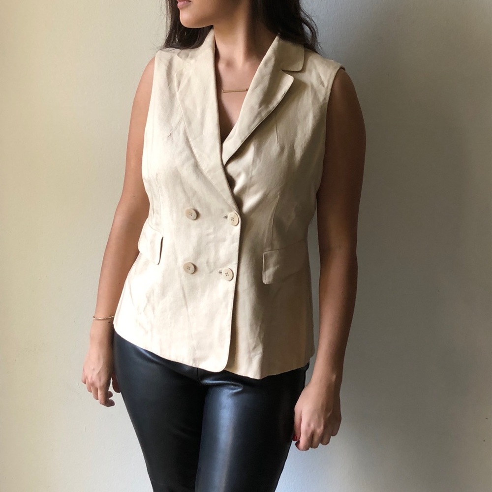 Oversized vest