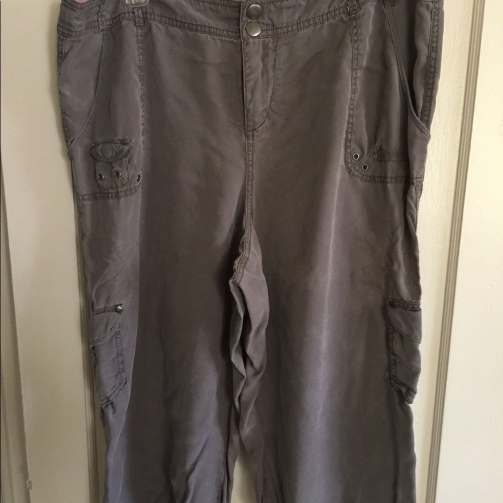 Lane Bryant Capris