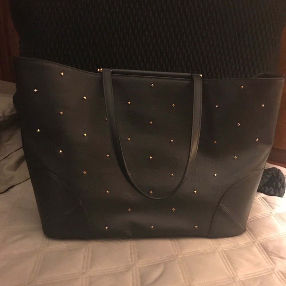 Brand new MCM Claudia studs shopper bag with tags!