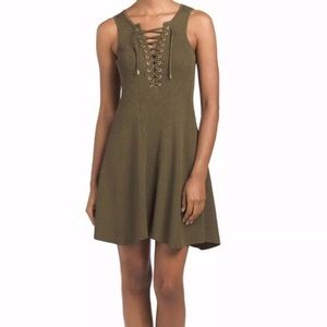 ▪️Torn by Ronny Kobo green ribbed cocktail dress