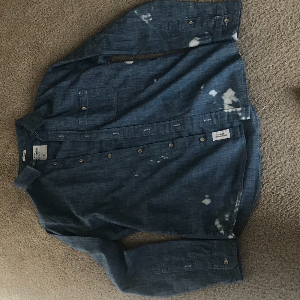 American Eagle denim shirt