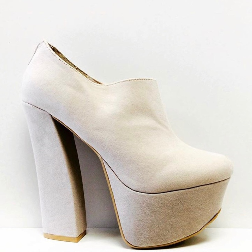 ❌SOLD❌ Need A Lift bootie