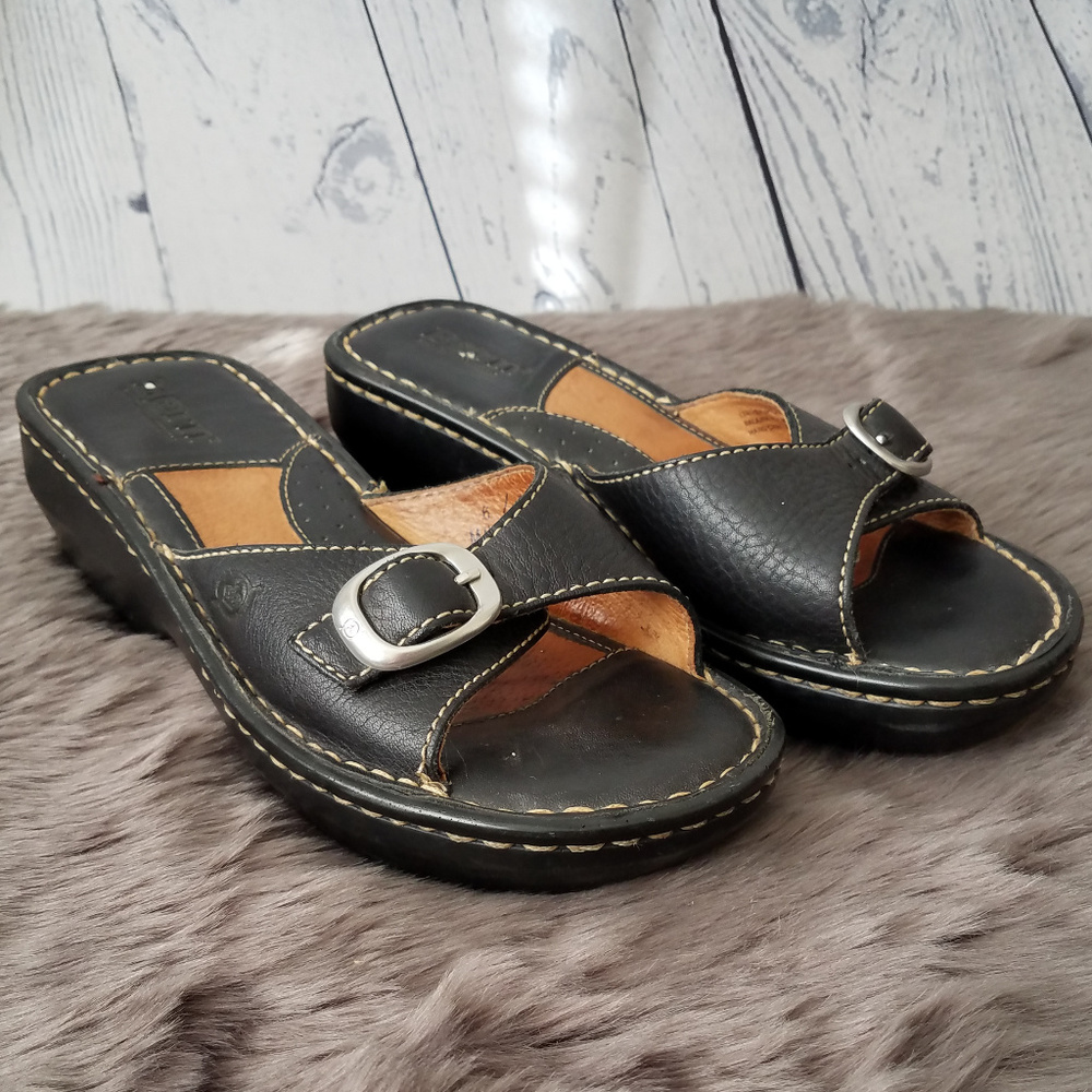 Born black wedge buckle sandals leather 36.5 6.5