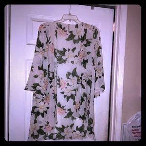 Floral print kimono