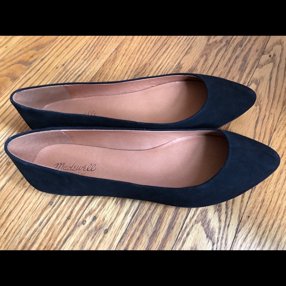 Madewell Sidewalk Skimmer, black suede. Brand new