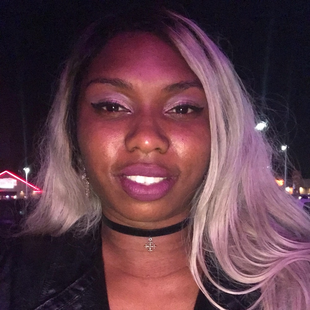 Meet your Posher, Déanna