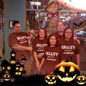 Meet your Posher, Brickntiffany