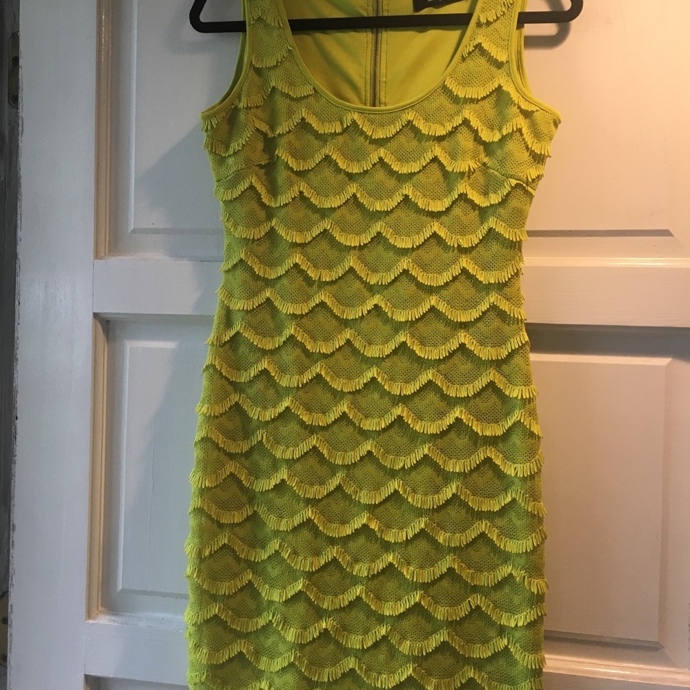 Guess Scallop Fringe Tiered Dress - Picture 2 of 8