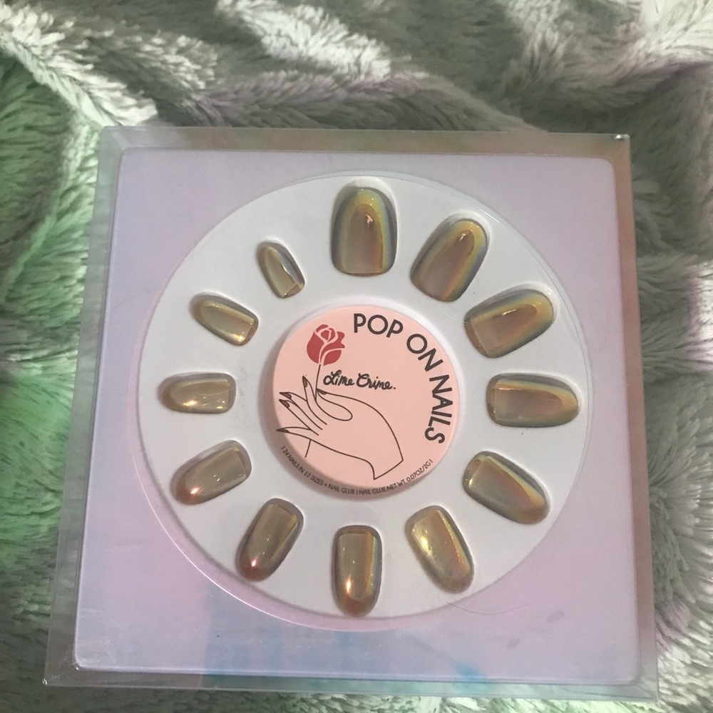 Limecrime holographic press on nails